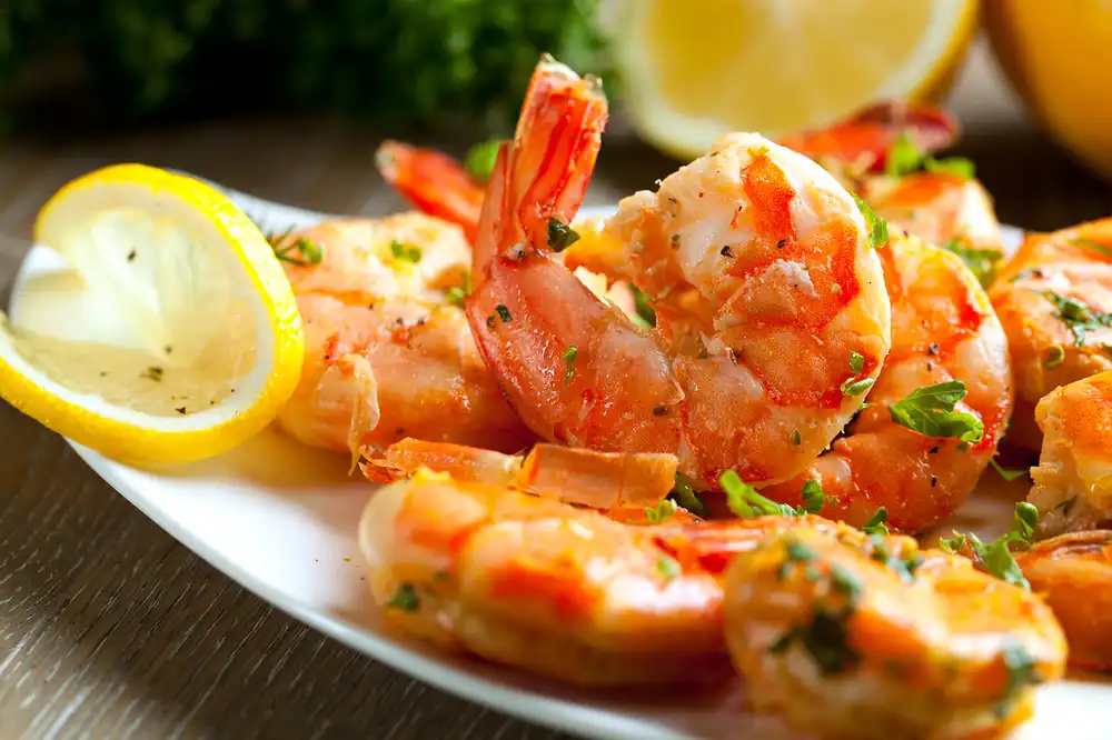 Champions Restaurant und Sportsbar - Genießen Sie frisch zubereitete Speisen, kühle Getränke - gebratene garnelen